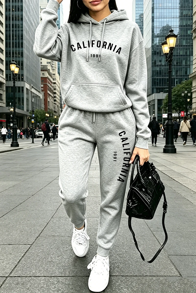 Winter Clothing Usa - ชุดวอร์มผู้หญิงขายดี เสื้อฮู้ดพิมพ์ลายลำลอง กางเกงสเวตแพนท์ ชุดกีฬาใส่วิ่งออกกำลังกายประจำวัน เสื้อผ้าสตรีทแวร์สำหรับฤดูใบไม้ร่วงและฤดูหนาว