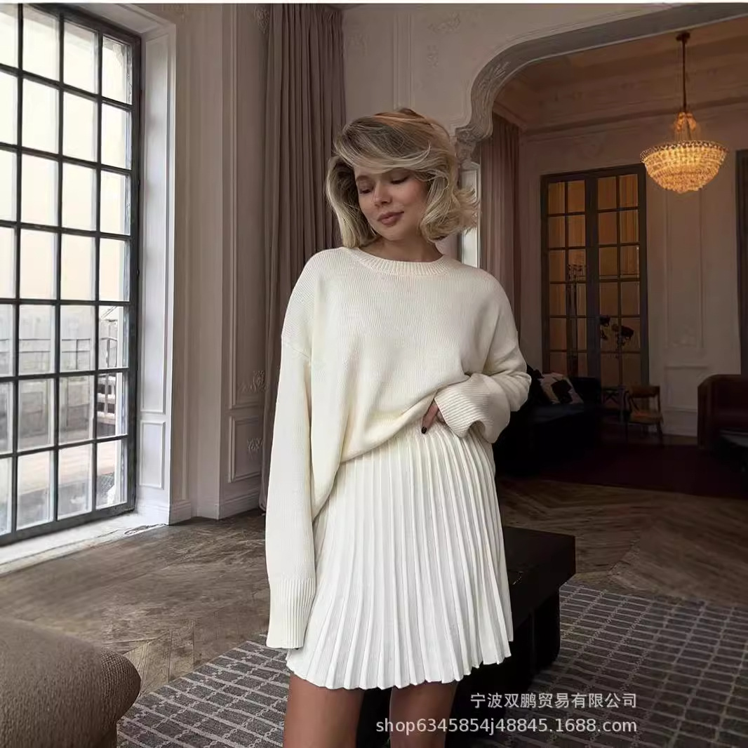 Winter Clothing Ladies - ฤดูใบไม้ร่วงสีทึบO-คอเสื้อกันหนาวชุดเสื้อผ้าสตรี2024ใหม่แขนยาวFishionสไตล์หลวมถักชุดกระโปรงสั้น