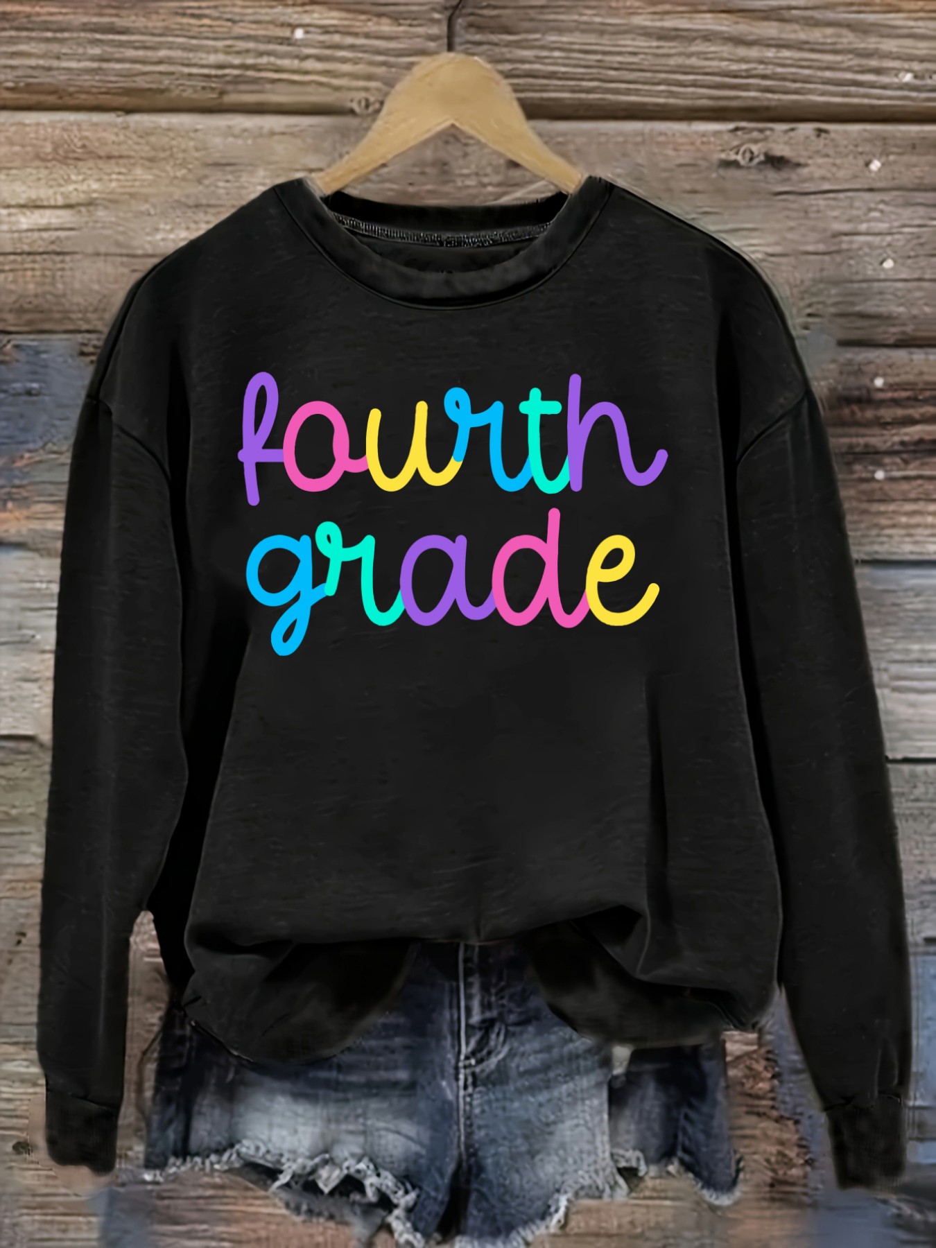 Winter Clothing Usa - เสื้อยืดแขนยาวคอกลมลำลองสำหรับผู้หญิง ลายพิมพ์ข้อความสีรุ้งเกรดสี่ เสื้อผ้าผู้หญิงคอกลม ซักเครื่องได้ ยืดหยุ่นเล็กน้อย ทรงหลวม