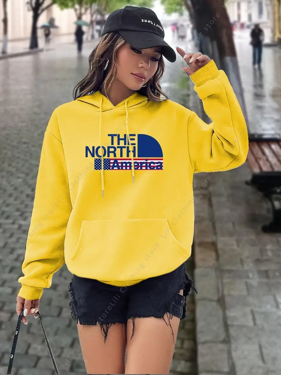 เสื้อฮู้ดผู้หญิง พิมพ์ลายกราฟิ - Winter Clothing Drawing บทวิจารณ์และราคา