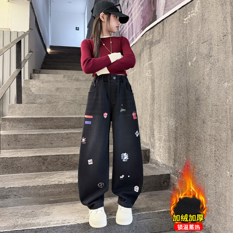 กางเกงยีนส์เด็กผู้หญิงลายการ์ต - Winter Clothing Drawing บทวิจารณ์และราคา
